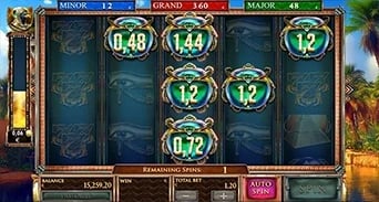Guardians of Luxor 3: Scarab board with prize values and remaining spins