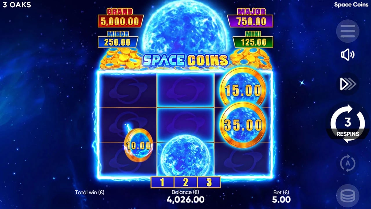 Space Coins: Sticky collector during three respins