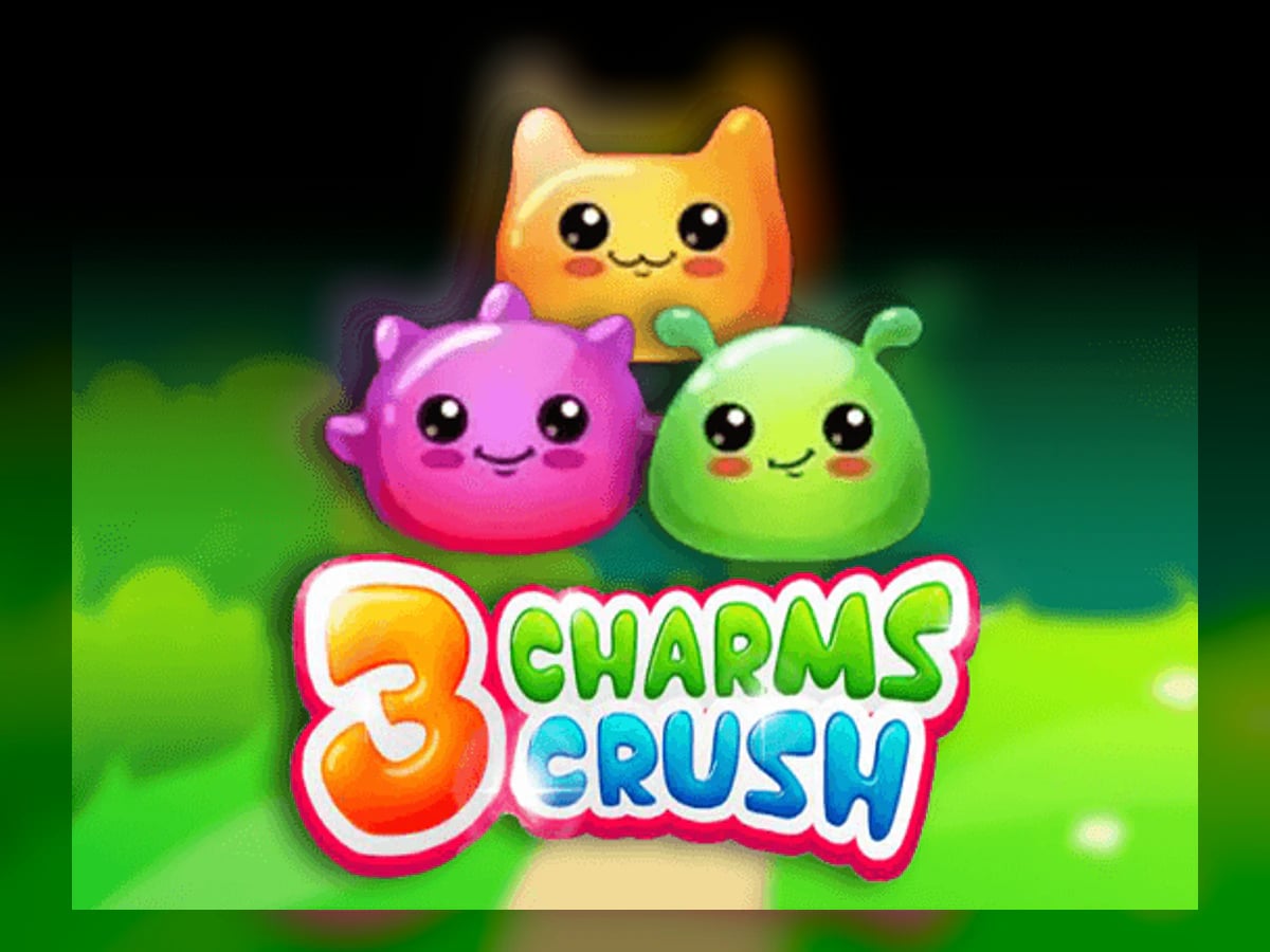 3 Charms Crush slot game artwork