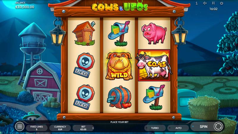 Cows & UFOs slot game artwork