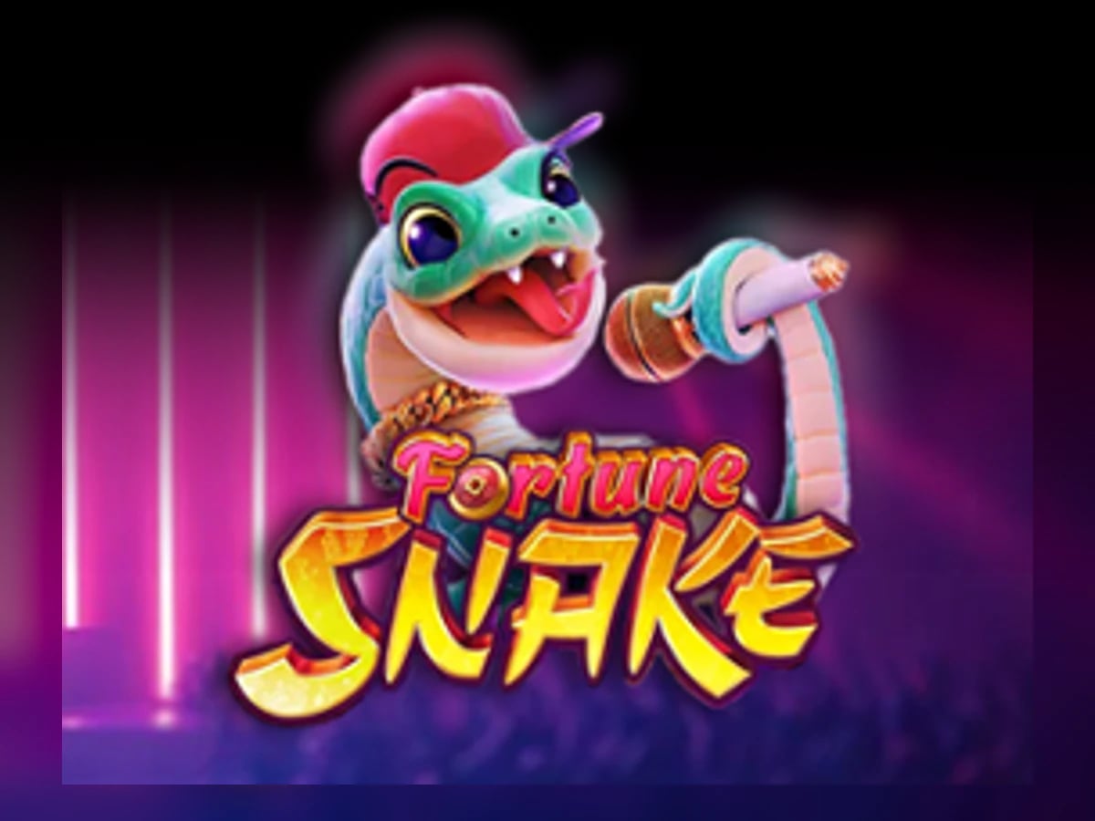 Fortune Snake slot game artwork