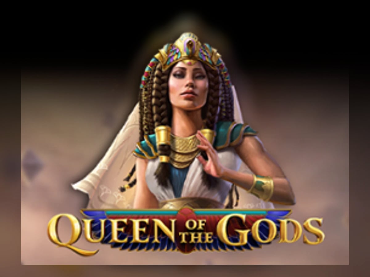 Queen Of The Gods slot game artwork