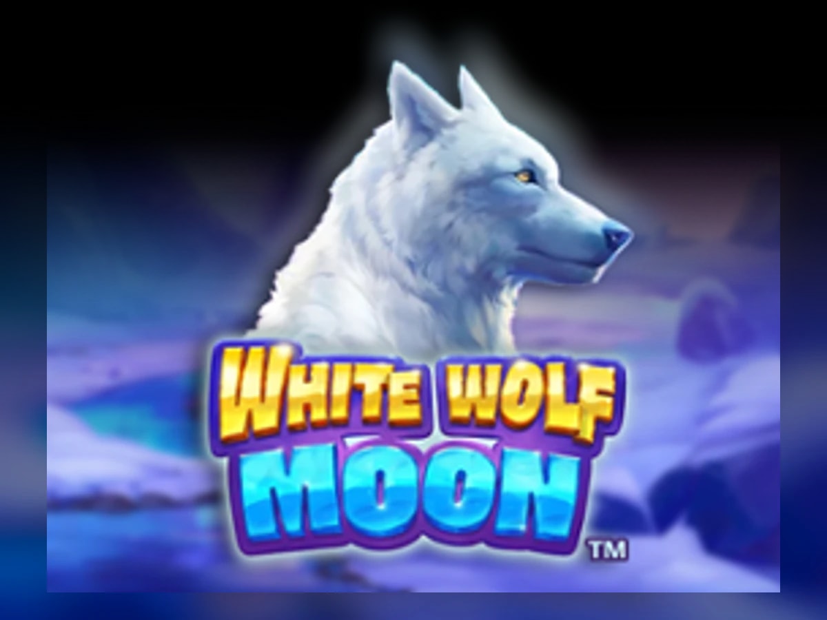 White Wolf Moon slot game artwork